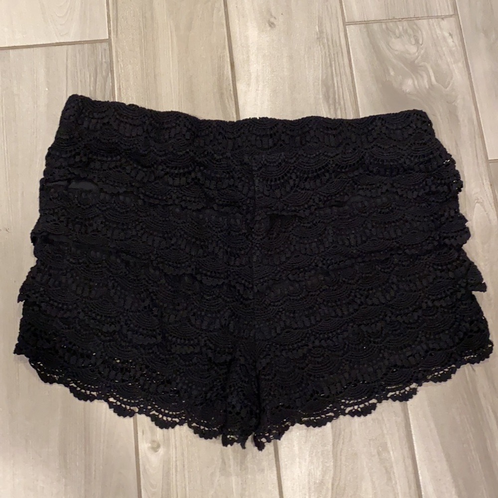 American Rag lace shorts 0X - Picture 4 of 4